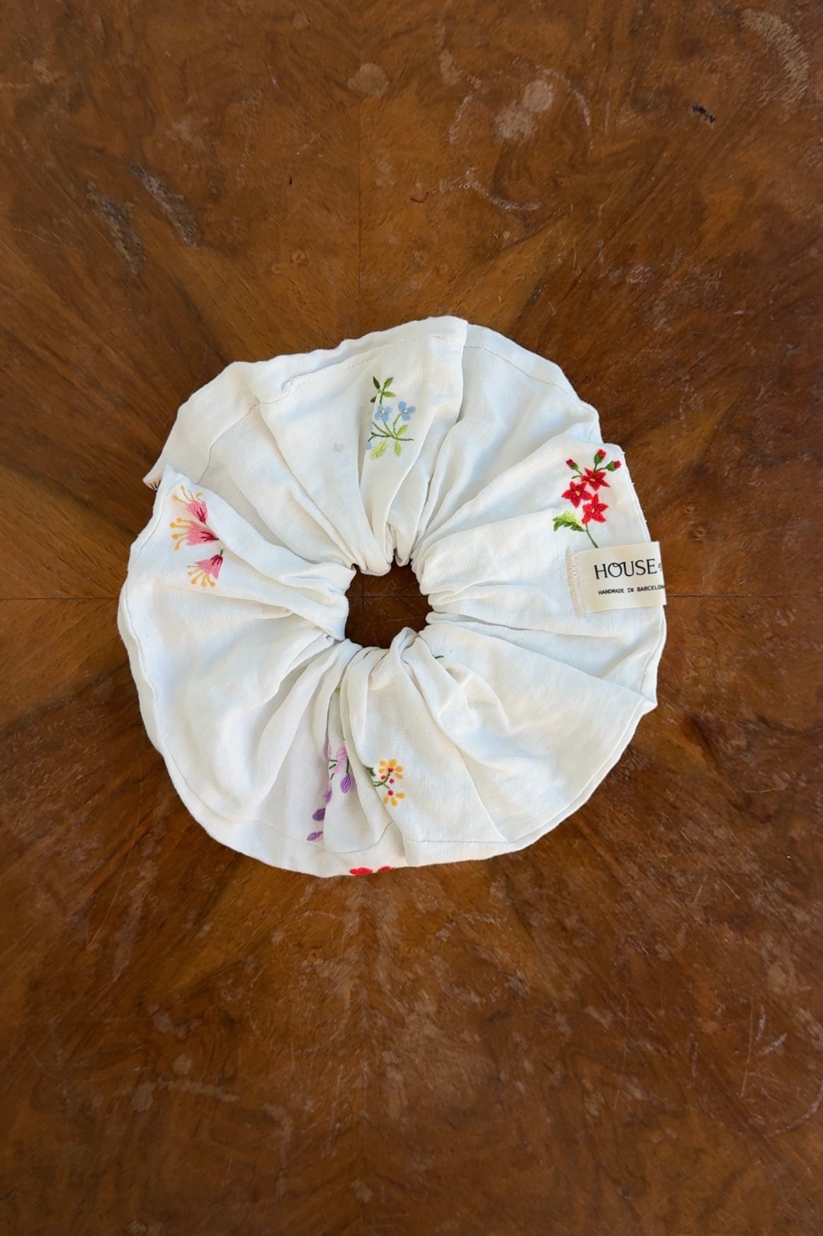 LUNA SCRUNCHIE