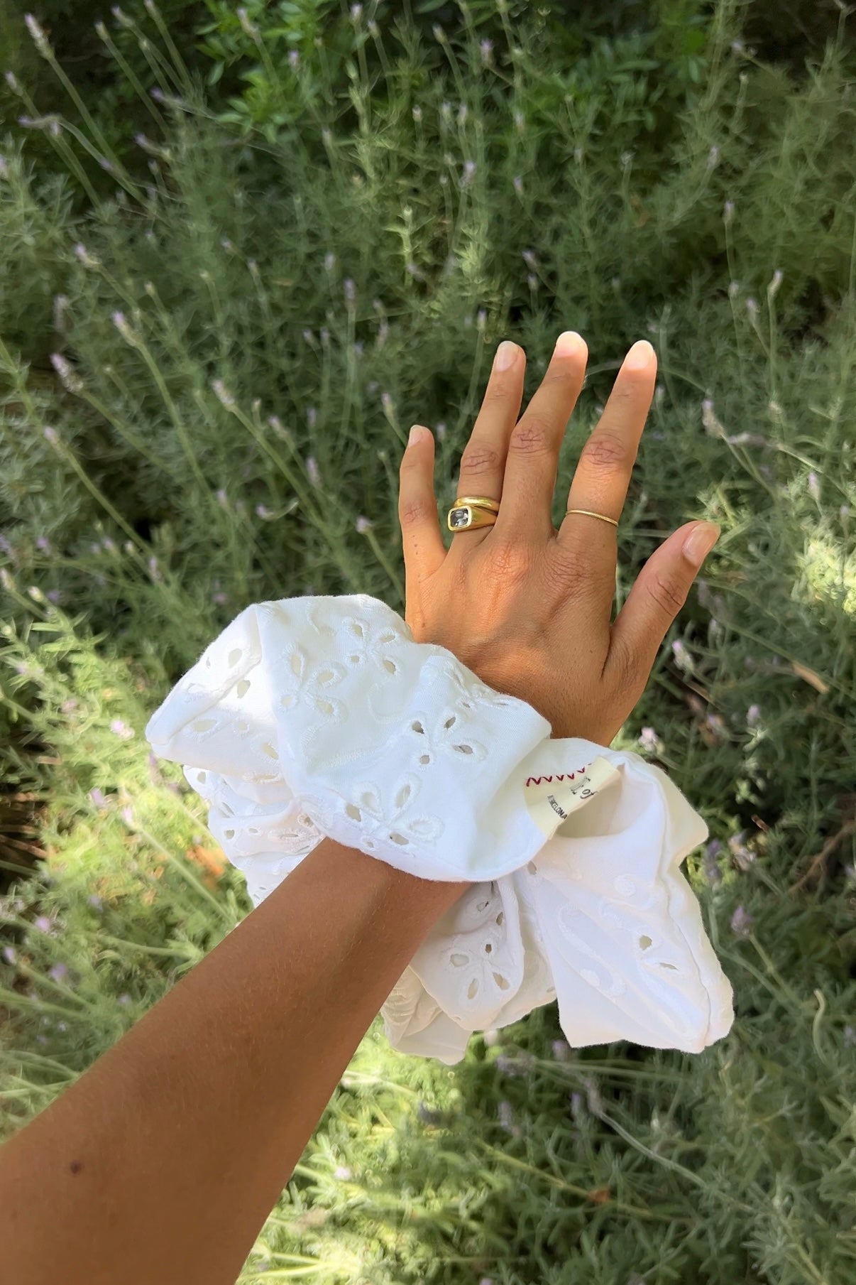 CLARA SCRUNCHIE